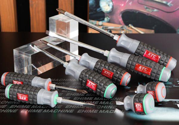 tpmd18-plus-1 Bộ tô vít KTC, KTC TPMD18, bộ tô vít gồm 8 chiếc, bộ tô vít Nhật, bộ tô vít Yamaha